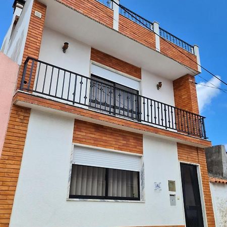 Gomes & Fortunato House Casais Brancos Bagian luar foto