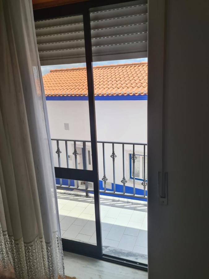Gomes & Fortunato House Casais Brancos Bagian luar foto