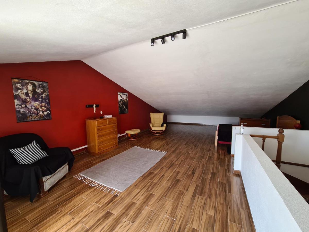 Gomes & Fortunato House Casais Brancos Bagian luar foto