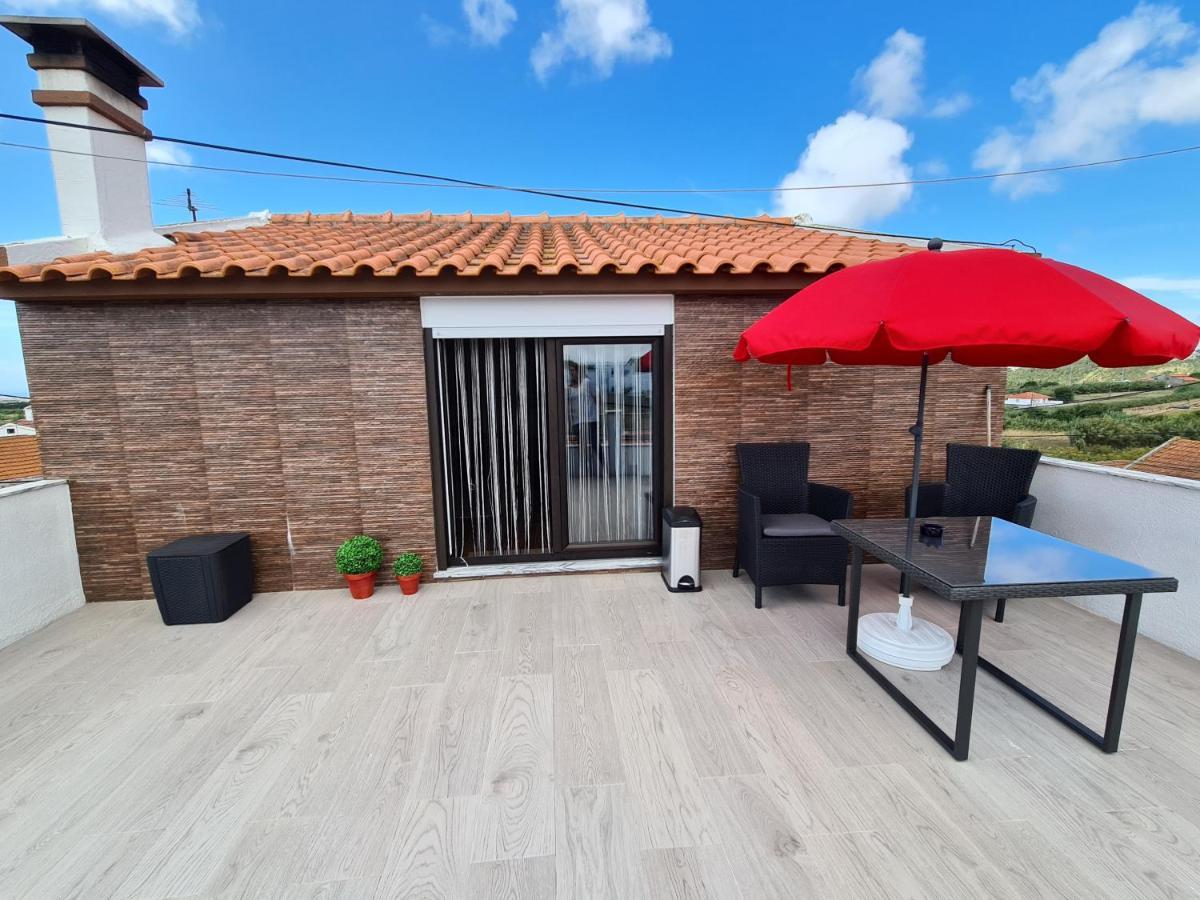 Gomes & Fortunato House Casais Brancos Bagian luar foto